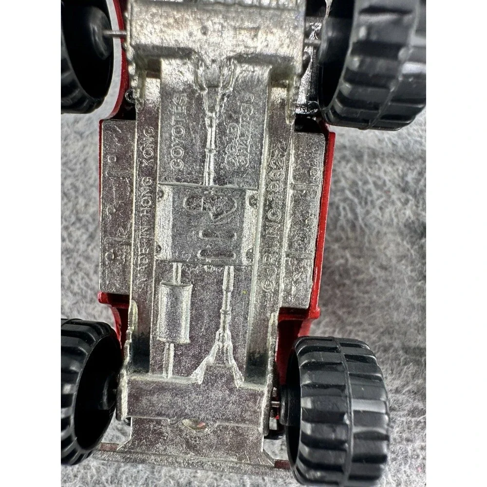 ROAD CHAMPS Coyotes Off Roader 4X4 Jeep Lof of 2 T5